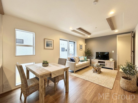 ���r���O ���Ƒ��̓��₩�Șb�����ŕ�܂�閾�邢���r���O  ���Ƌ��CG�ł�