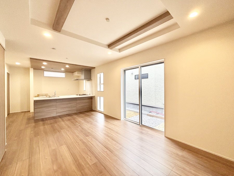 ���r���O �傫�ȑ����炽���Ղ�̗z���ƕ����������郊�r���O