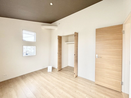 �Q�� ���[���[�����Ă���̂ŋ��Z�X�y�[�X���L�X�g���܂�  