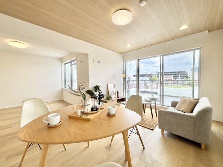 ���ӊ� �a�@ 900m �a���w�O�N���j�b�N