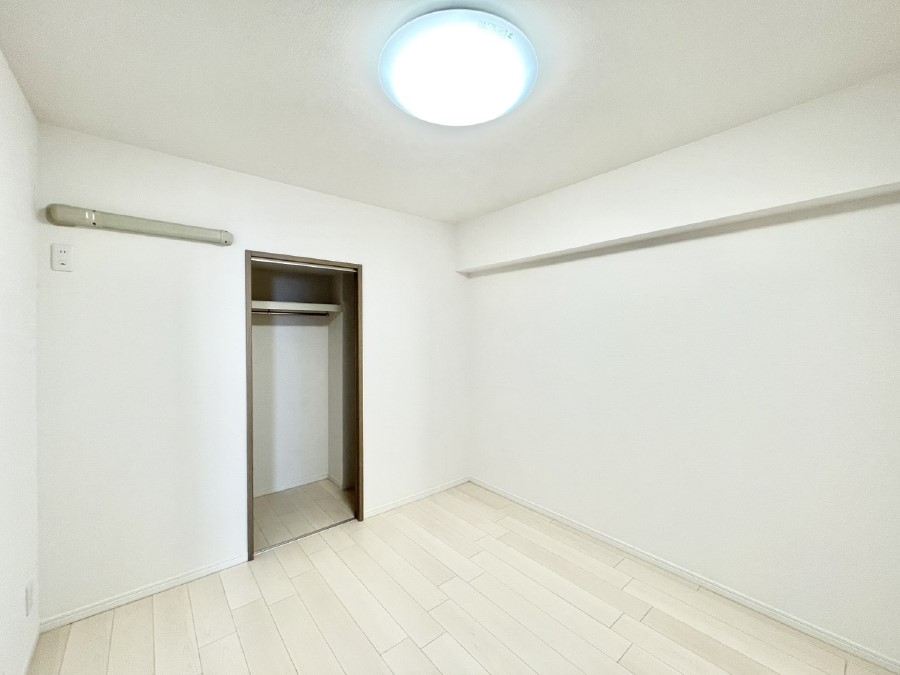 �Q�� ���[���[�����Ă���̂ŋ��Z�X�y�[�X���L�X�g���܂�  