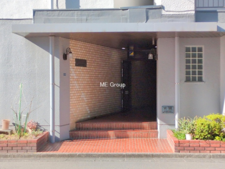 �G���g�����X -