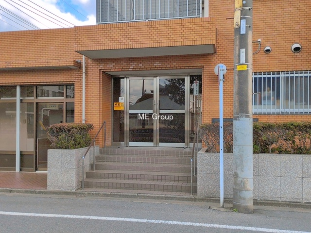 �G���g�����X -