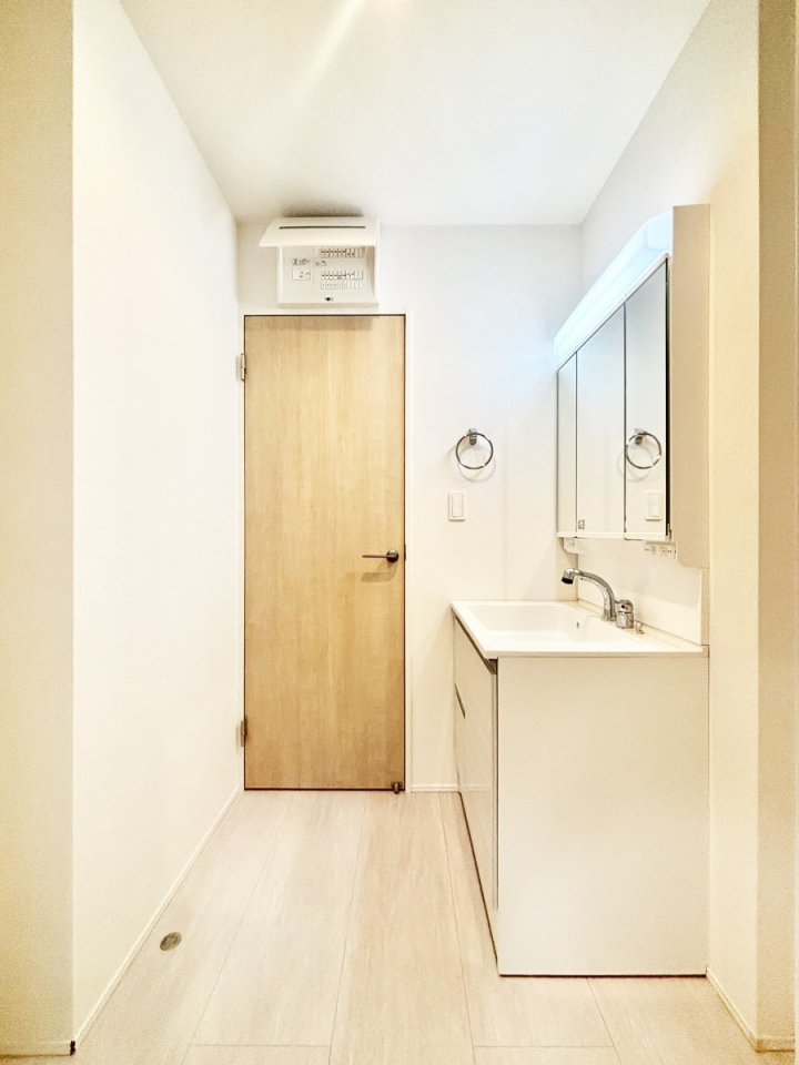 ���ʑ�E���ʏ� ���[�͂Ƌ@�\���ɗD�ꂽ���ʉ��ϑ�