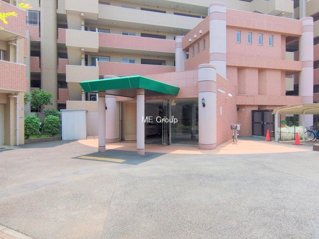 �G���g�����X -