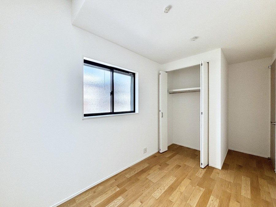 �q������ �q�������ɂ��������߂Ȏ��[�X�y�[�X�����Ղ�̋���