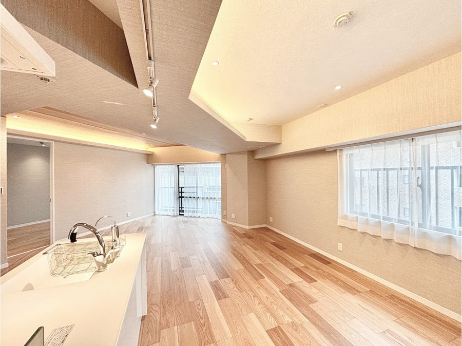 ���̑����� �Ƒ������R�ƏW�܂�e���̃X�y�[�X�ɂȂ肻���@