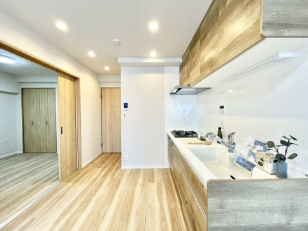 �L�b�`�� ��Ƃ肠��L�b�`���X�y�[�X�ł�������H��̌�Еt�����X���[�Y�ɁI