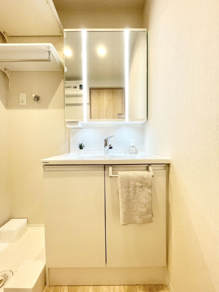 ���ʑ�E���ʏ� ������������ʉ��ώ��Œ��̐g�x�x�����K  