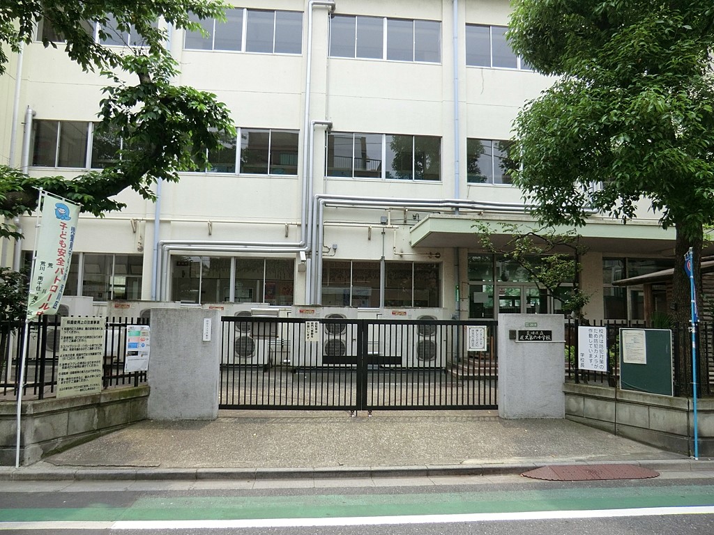 ���ӊ� ���w�Z 70m �r��旧���v��Z���w�Z