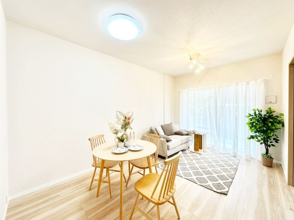 ���r���O �傫�ȑ����炽���Ղ�̗z���ƕ����������郊�r���O