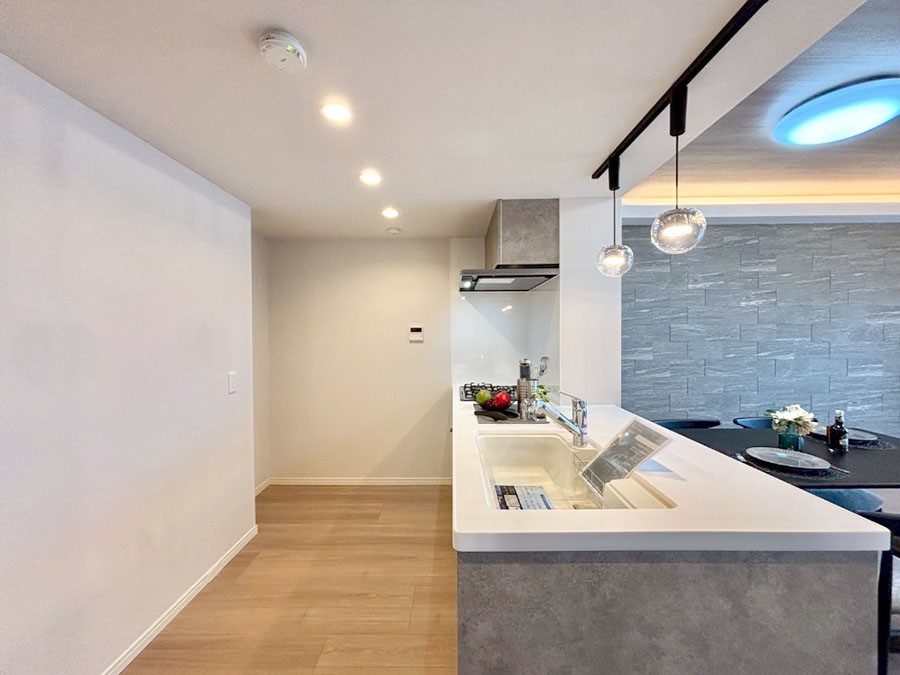 �L�b�`�� ��Ƃ肠��L�b�`���X�y�[�X�ł�������H��̌�Еt�����X���[�Y�ɁI