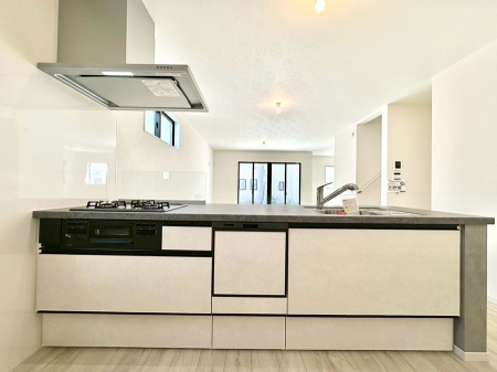 �L�b�`�� �������������I�ɁA�y�����I�V�X�e���L�b�`��  