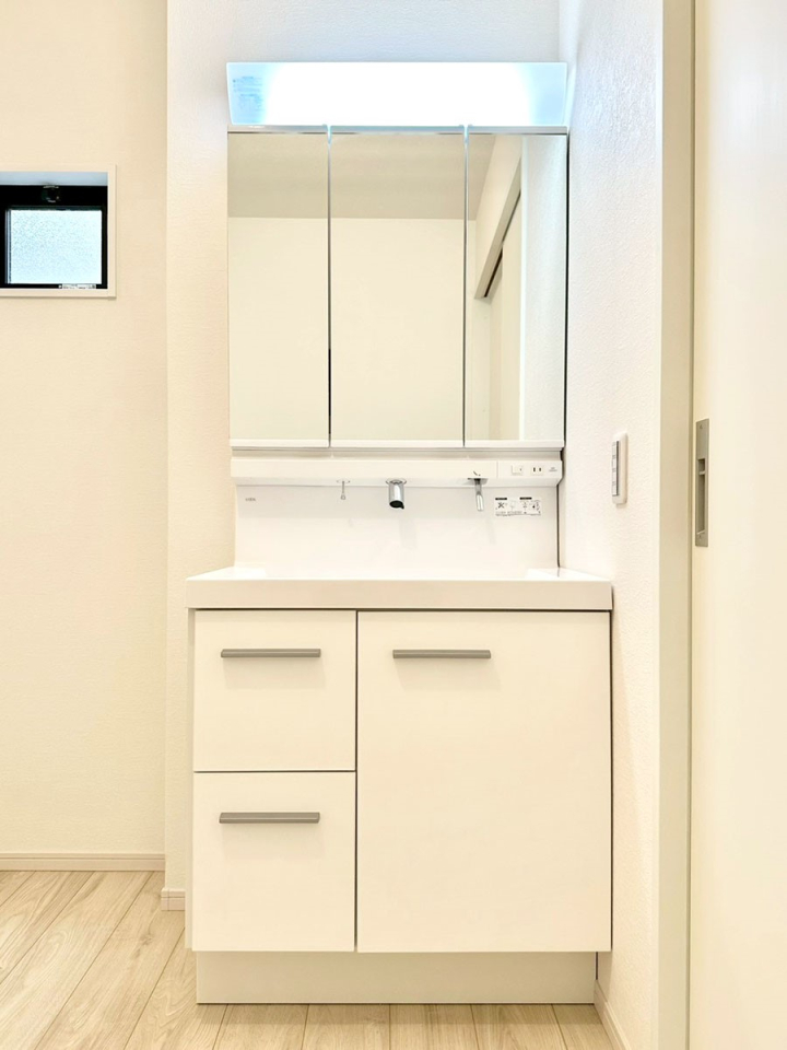 ���ӊ� �R���r�j 800m ���[�\�� ������a�c�꒚�ړX