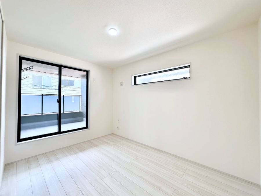 �Q�� ���邢�o���R�j�[�T�C�h�ɗm����ݒu�B�ڊo�߂̗ǂ��Q���ɁB 