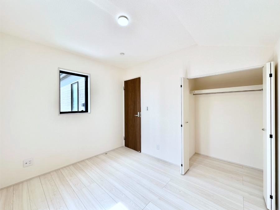 �q������ �q�������ɂ��������߂Ȏ��[�X�y�[�X�����Ղ�̋���