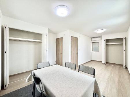 �q������ �����͂Q�����ɂ��邱�Ƃ��ł��܂��ˁB���N���ɂȂ����疲�̌��Ƀ`�F���W�I