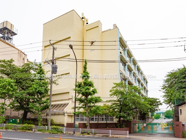 ���ӊ� ���w�Z 590m �k�旧���쏬�w�Z