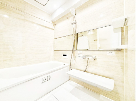 ���� ����̔�������Ă���閾�邢�������̂���o�X���[��