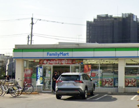 ���ӊ� �R���r�j 190m �t�@�~���[�}�[�g-�≺�񒚖ړX