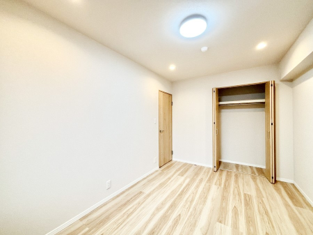 �q������ ���[���[�����Ă���̂ŋ��Z�X�y�[�X���L�X�g���܂�  