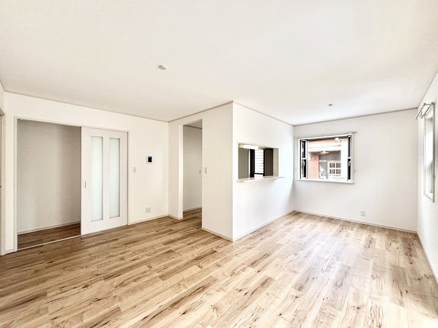 ���̑����� �Ƒ������R�ƏW�܂�e���̃X�y�[�X�ɂȂ肻��