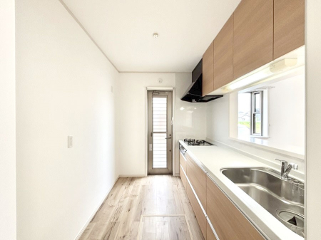 �L�b�`�� �L�X�Ƃ����g������̗ǂ��L�b�`���œ��X�̂��������y�����Ȃ肻��