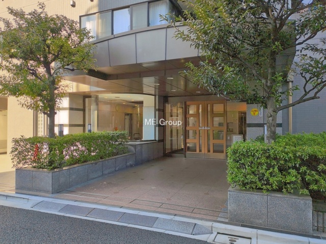 �G���g�����X -