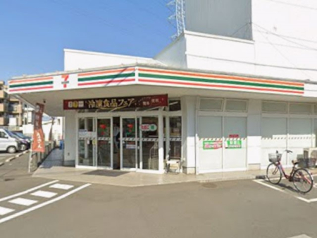 ���ӊ� �R���r�j 500m �Z�u��-�C���u����z�V�h���U���ړX