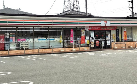 ���ӊ� �R���r�j 200m �Z�u��-�C���u�� �˓c���ڒ��w�Z�O�X