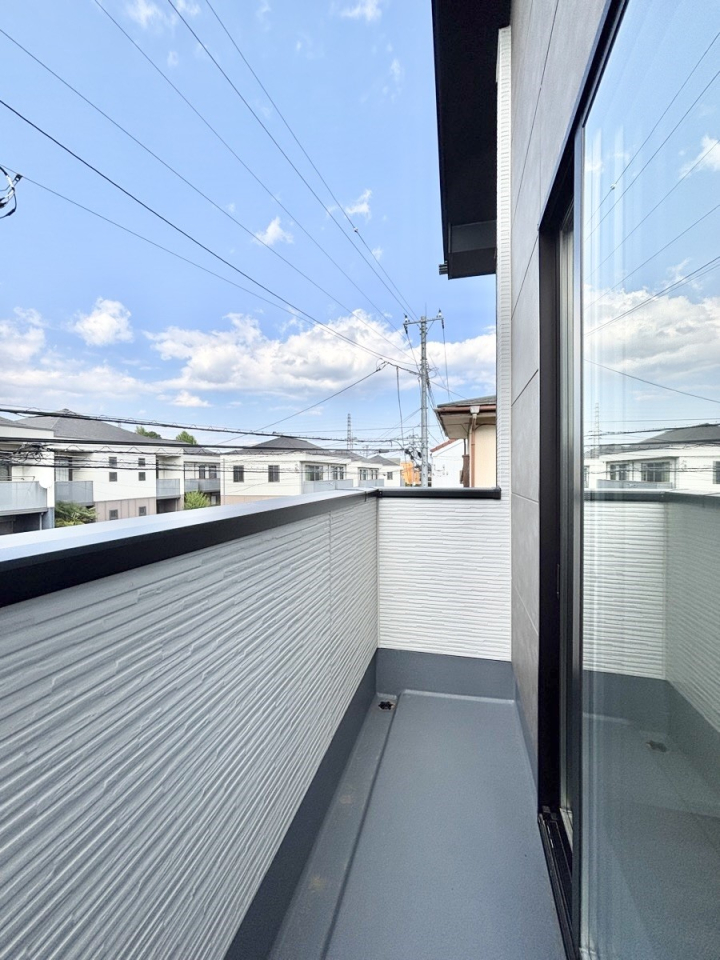 �o���R�j�[ �o���R�j�[�͂��ꂵ���Q�����t���B�����󕨂₨�z�c�������Ղ花���܂��B