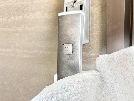 ���� ���N���N�J���I�X�}�[�g�R���g���[���L�[�B