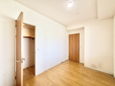 �Q�� ���[���[�����Ă���̂ŋ��Z�X�y�[�X���L�X�g���܂�  