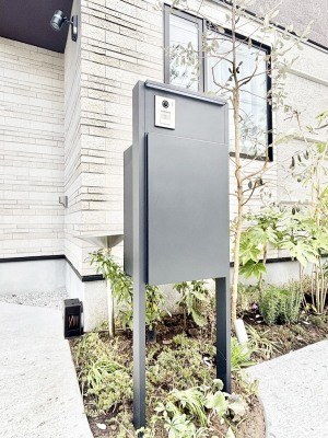 ���̑� �V���v���ȃf�U�C���̃|�X�g