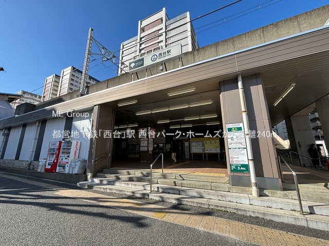 ���ӊ� �w 240m �s�c�n���S�u����v�w