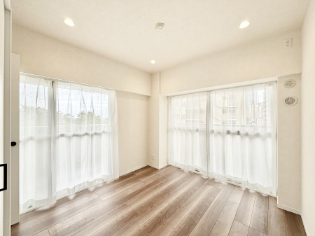 �Q�� �o���R�j�[�Ɍq���邨�����͊J����������܂��B�@�@