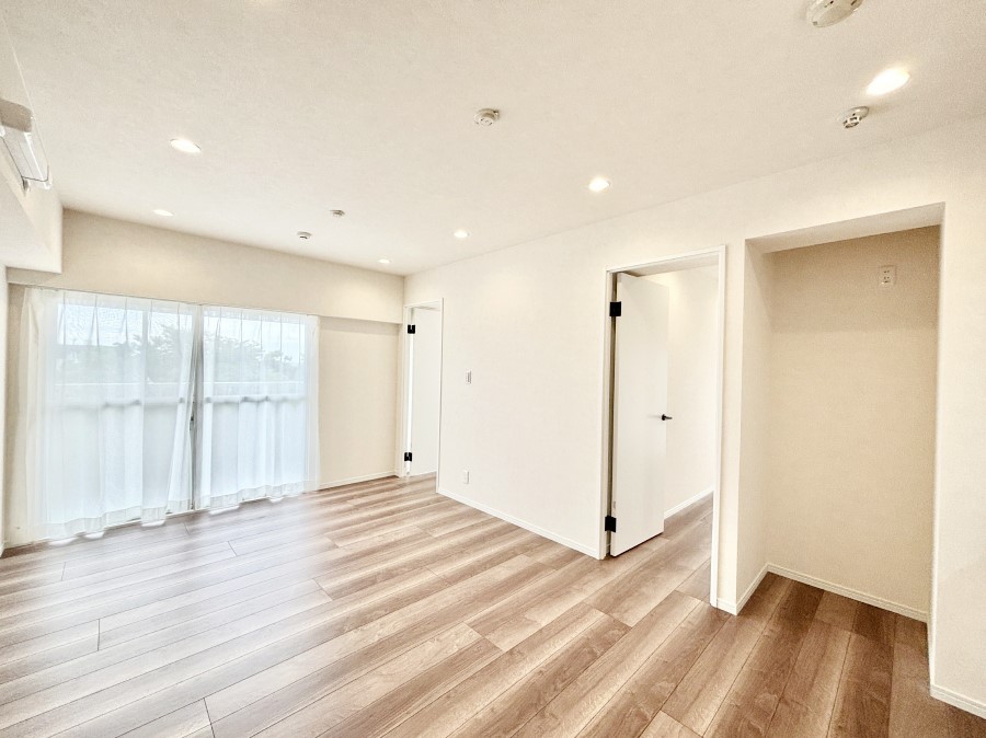 ���̑����� �Ƒ������R�ƏW�܂�e���̃X�y�[�X�ɂȂ肻���@