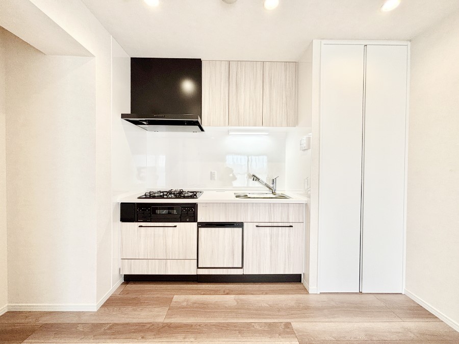 �L�b�`�� �������������I�ɁA�y�����I�V�X�e���L�b�`���@