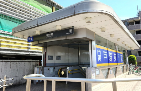 ���ӊ� �w 880m �˒ˈ��s�w