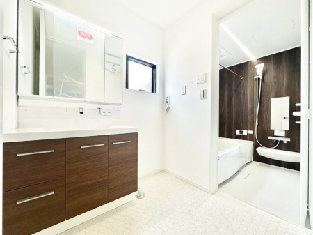 ���̑� ������������ʉ��ώ��Œ��̐g�x�x�����K