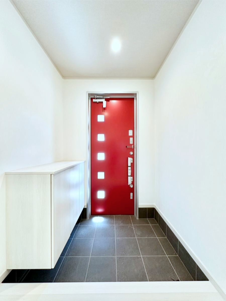 ���� ����I�𗘗p���āA���z�������������q�l�������ĂȂ��ł��܂��B