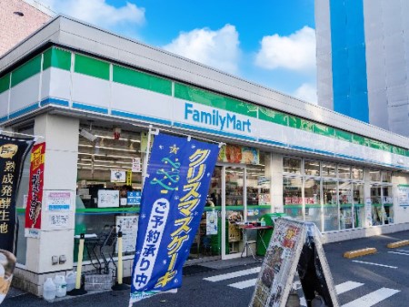 ���ӊ� �R���r�j 200m �t�@�~���[�}�[�g �����R�v�Đ�ʂ�X