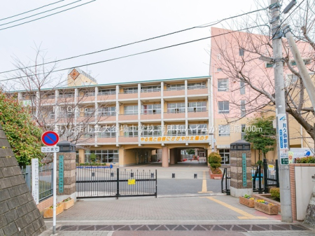 ���ӊ� ���w�Z 700m �������܎s����J�ꒆ�w�Z