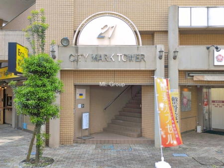 �G���g�����X -