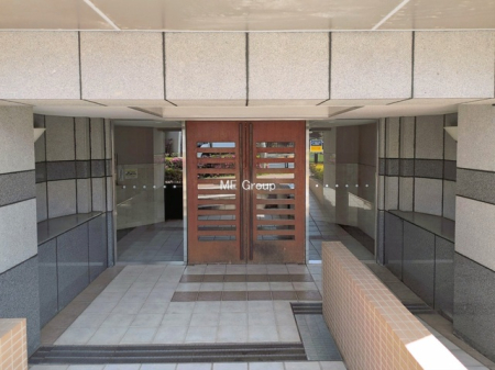 �G���g�����X -