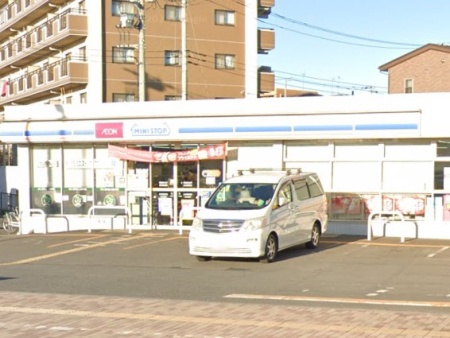 ���ӊ� �R���r�j 200m �~�j�X�g�b�v �x�m���ߐ����X