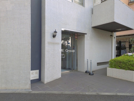 �G���g�����X -