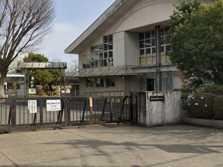 ���ӊ� ���w�Z 490m ����s�����􏬊w�Z