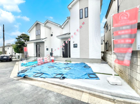  �����Ɍ������Ȃ����ԃX�y�[�X�B