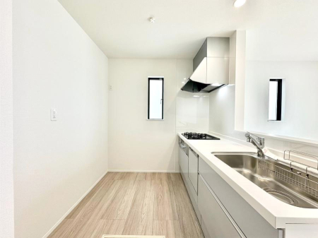 �L�b�`�� ��Ƃ肠��L�b�`���ł͂��Ƒ��Ɗy�������������ł��܂��B